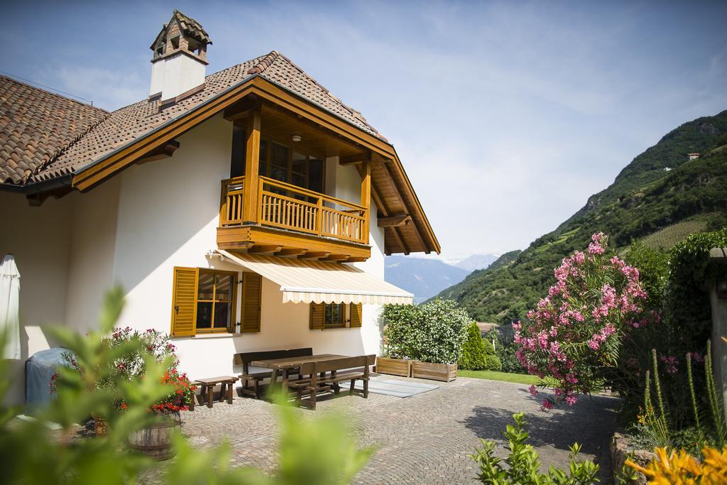 Ferienwohnung Biobauernhof Rosengartner Terlan Zimmer foto
